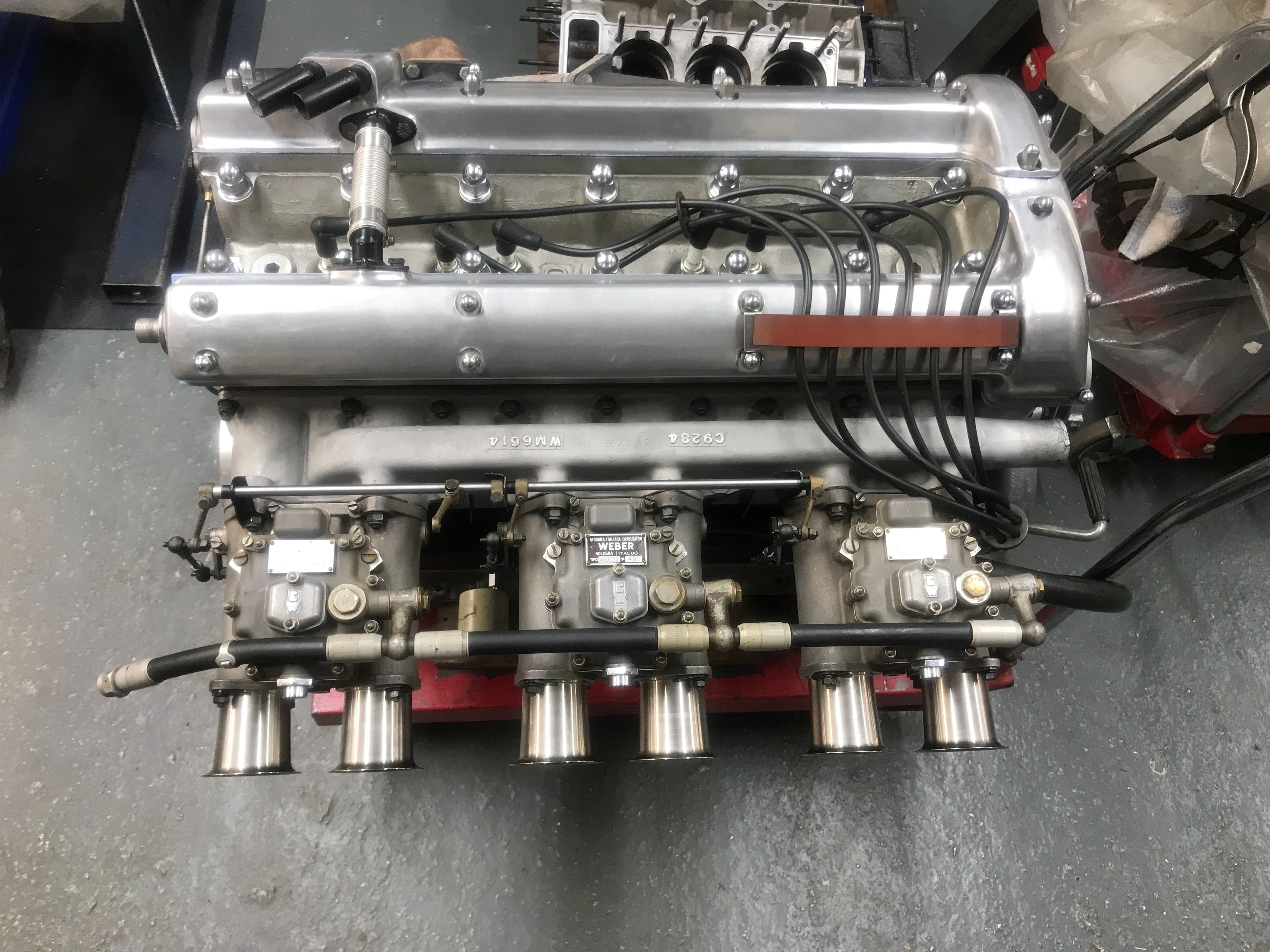 Jaguar D type XKD 518 engine